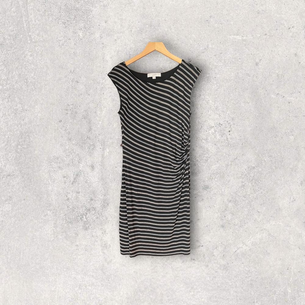Loft Sleeveless Black and White Knit Dress Size Medium M